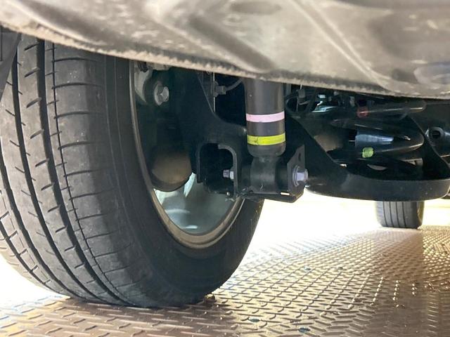 ヴォクシー ハイブリッドＳ－Ｚ　禁煙　後席モニター　純正１０．５型ナビ　快適利便パッケージ　ヘッドアップディスプレイ　ブラインドスポットモニター　デジタルインナーミラー　ＡＣ１００Ｖ　プロジェクター式ＬＥＤ　クリアランスソナー（28枚目）