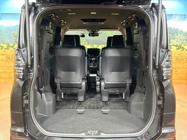 ヴォクシー ハイブリッドＳ－Ｚ　禁煙　後席モニター　純正１０．５型ナビ　快適利便パッケージ　ヘッドアップディスプレイ　ブラインドスポットモニター　デジタルインナーミラー　ＡＣ１００Ｖ　プロジェクター式ＬＥＤ　クリアランスソナー（37枚目）