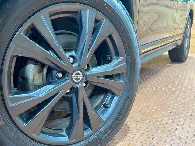 エクストレイル 20Xi Vセレクション 禁煙車 全周囲カメラ プロパイロット 9型ナビ デジタルインナーミラー 電動リアゲート クリアランスソナー 全席シートヒーター LEDヘッドライト 純正18インチAW オートエアコン スマートキー(14枚目)