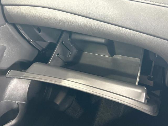 エクストレイル 20Xi Vセレクション 禁煙車 全周囲カメラ プロパイロット 9型ナビ デジタルインナーミラー 電動リアゲート クリアランスソナー 全席シートヒーター LEDヘッドライト 純正18インチAW オートエアコン スマートキー(66枚目)