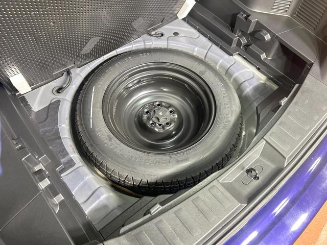 エクストレイル 20Xi Vセレクション 禁煙車 全周囲カメラ プロパイロット 9型ナビ デジタルインナーミラー 電動リアゲート クリアランスソナー 全席シートヒーター LEDヘッドライト 純正18インチAW オートエアコン スマートキー(74枚目)