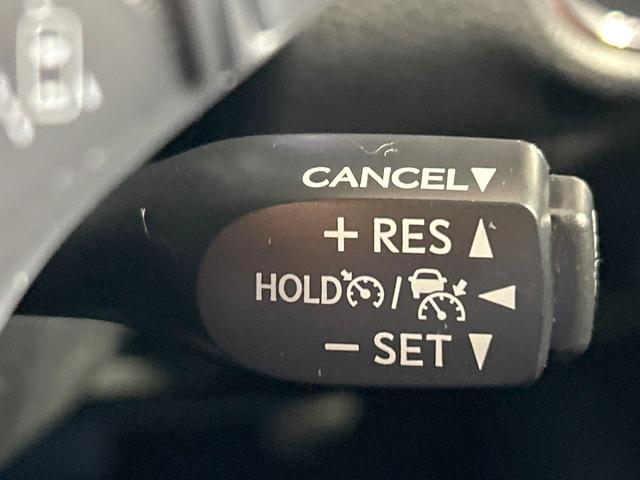 ハリアー プレミアム メタル アンド レザーパッケージ 禁煙車 サンルーフ 9型ナビ フルセグ 本革シート クリアランスソナー レーダークルーズ メモリーシート トヨタセーフティセンス 電動リアゲート LEDヘッドライト バックカメラ 純正18インチAW(6枚目)