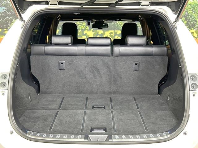 ハリアー プレミアム メタル アンド レザーパッケージ 禁煙車 サンルーフ 9型ナビ フルセグ 本革シート クリアランスソナー レーダークルーズ メモリーシート トヨタセーフティセンス 電動リアゲート LEDヘッドライト バックカメラ 純正18インチAW(11枚目)