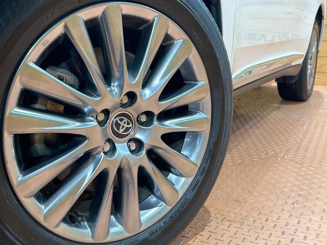 ハリアー プレミアム メタル アンド レザーパッケージ 禁煙車 サンルーフ 9型ナビ フルセグ 本革シート クリアランスソナー レーダークルーズ メモリーシート トヨタセーフティセンス 電動リアゲート LEDヘッドライト バックカメラ 純正18インチAW(14枚目)