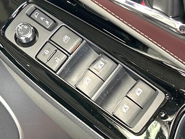 ハリアー プレミアム メタル アンド レザーパッケージ 禁煙車 サンルーフ 9型ナビ フルセグ 本革シート クリアランスソナー レーダークルーズ メモリーシート トヨタセーフティセンス 電動リアゲート LEDヘッドライト バックカメラ 純正18インチAW(22枚目)
