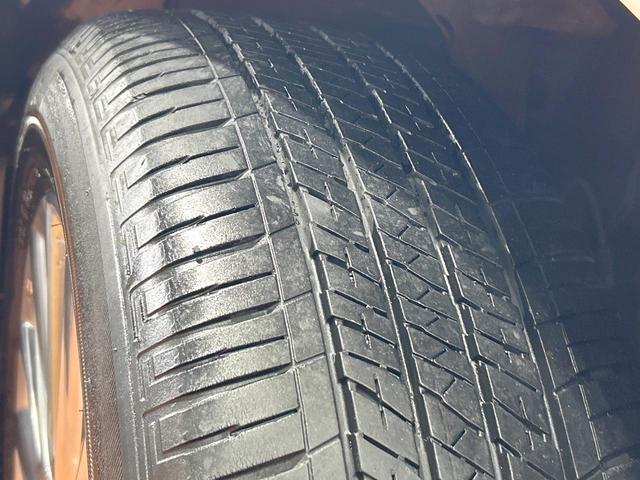 ハリアー プレミアム メタル アンド レザーパッケージ 禁煙車 サンルーフ 9型ナビ フルセグ 本革シート クリアランスソナー レーダークルーズ メモリーシート トヨタセーフティセンス 電動リアゲート LEDヘッドライト バックカメラ 純正18インチAW(32枚目)