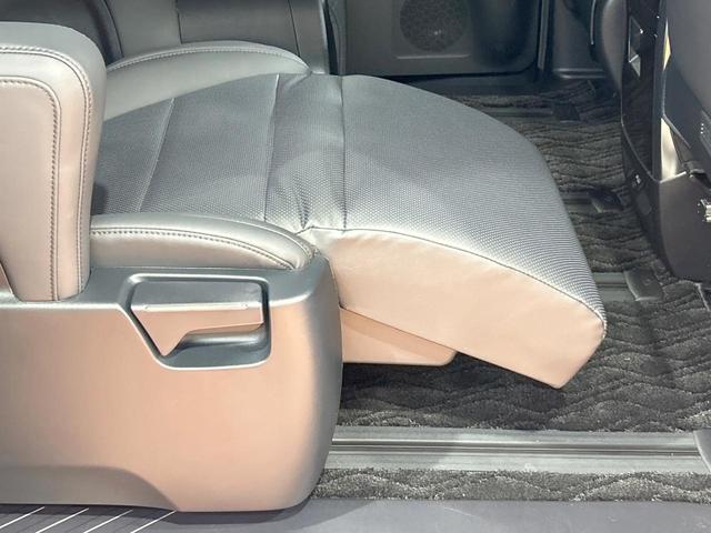 アルファードハイブリッド SR Cパッケージ 禁煙車 サンルーフ JBLサウンド 全周囲カメラ ブラインドスポットモニター 9型ディスプレイオーディオ 両側電動ドア レーダークルーズ LEDヘッド&フォグ デジタルインナーミラー 電動リアゲート(40枚目)