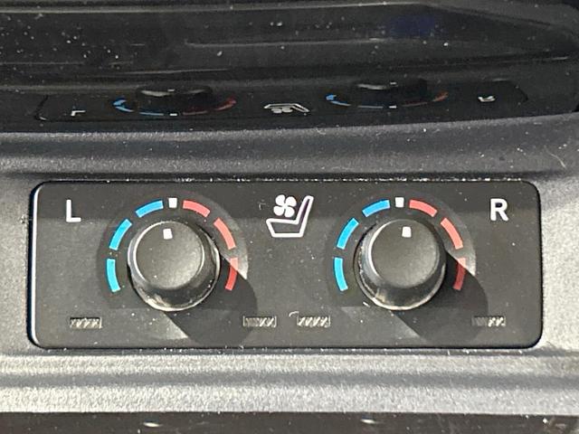 アルファードハイブリッド SR Cパッケージ 禁煙車 サンルーフ JBLサウンド 全周囲カメラ ブラインドスポットモニター 9型ディスプレイオーディオ 両側電動ドア レーダークルーズ LEDヘッド&フォグ デジタルインナーミラー 電動リアゲート(58枚目)