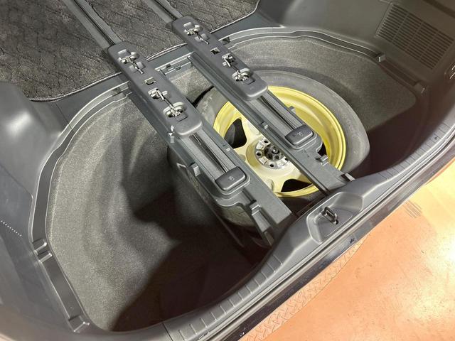 アルファードハイブリッド SR Cパッケージ 禁煙車 サンルーフ JBLサウンド 全周囲カメラ ブラインドスポットモニター 9型ディスプレイオーディオ 両側電動ドア レーダークルーズ LEDヘッド&フォグ デジタルインナーミラー 電動リアゲート(71枚目)