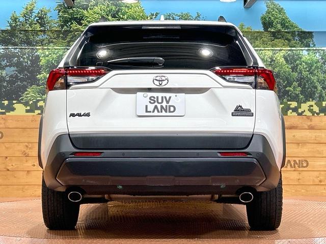 ＲＡＶ４ アドベンチャー　オフロードパッケージ　禁煙車　９型ナビ　バックカメラ　レーダークルーズ　シートベンチレーション　電動リアゲート　ＬＥＤヘッド＆フォグ　オートハイビーム　ブラインドスポットモニター　ステアリングヒーター（16枚目）
