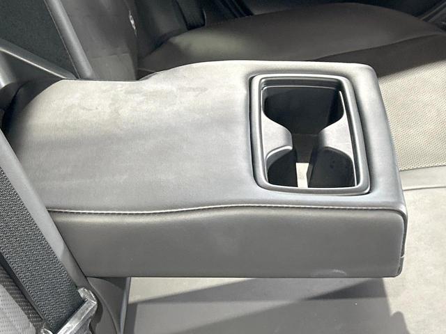 ＲＡＶ４ アドベンチャー　オフロードパッケージ　禁煙車　９型ナビ　バックカメラ　レーダークルーズ　シートベンチレーション　電動リアゲート　ＬＥＤヘッド＆フォグ　オートハイビーム　ブラインドスポットモニター　ステアリングヒーター（28枚目）