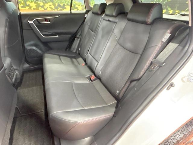 ＲＡＶ４ アドベンチャー　オフロードパッケージ　禁煙車　９型ナビ　バックカメラ　レーダークルーズ　シートベンチレーション　電動リアゲート　ＬＥＤヘッド＆フォグ　オートハイビーム　ブラインドスポットモニター　ステアリングヒーター（29枚目）