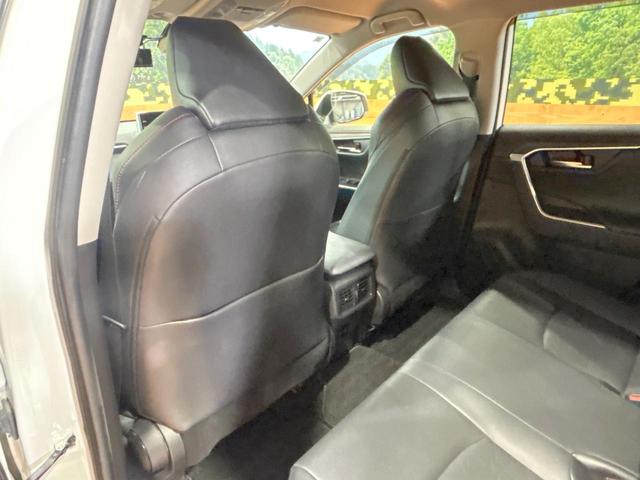 ＲＡＶ４ アドベンチャー　オフロードパッケージ　禁煙車　９型ナビ　バックカメラ　レーダークルーズ　シートベンチレーション　電動リアゲート　ＬＥＤヘッド＆フォグ　オートハイビーム　ブラインドスポットモニター　ステアリングヒーター（70枚目）
