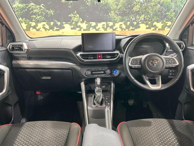 ライズ Z 禁煙車 全周囲カメラ 9型ディスプレイオーディオ ブラインドスポットモニター レーダークルーズ LEDヘッド&フォグ フルセグ ETC シートヒーター オートエアコン 純正17AW(2枚目)