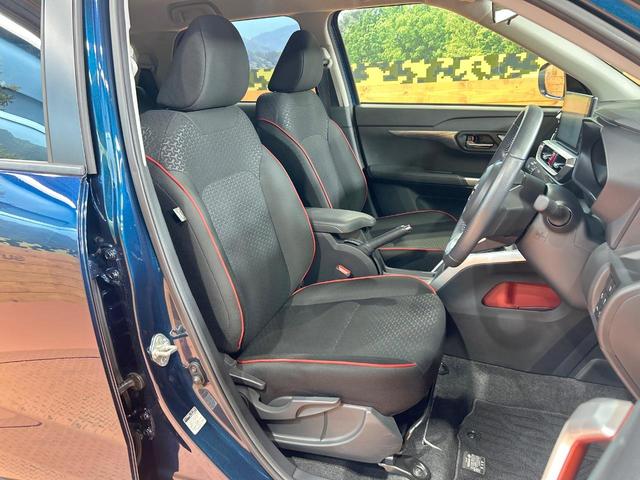 ライズ Z 禁煙車 全周囲カメラ 9型ディスプレイオーディオ ブラインドスポットモニター レーダークルーズ LEDヘッド&フォグ フルセグ ETC シートヒーター オートエアコン 純正17AW(9枚目)