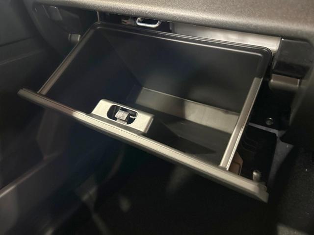 ジムニー XC 禁煙車 SDナビ フルセグ クルーズコントロール シートヒーター セーフティサポート LEDヘッドライト クリアランスソナー 純正16インチAW オートエアコン スマートキー アイドリングストップ(51枚目)