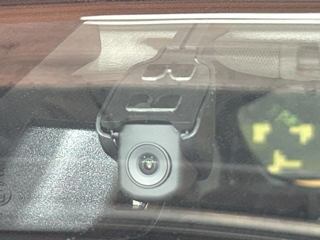 ヴェゼル e:HEV Z 禁煙車 純正エアロ 9型ナビ フルセグ ブラインドスポットモニター 電動リアゲート ホンダセンシング クリアランスソナー レーダークルーズ LEDヘッドライト バックカメラ シートヒーター ETC(60枚目)