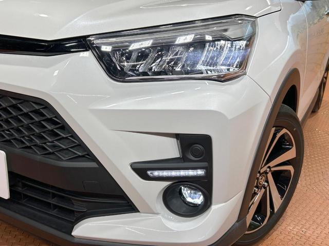 ライズ Ｚ　禁煙車　ＳＤナビ　全周囲カメラ　レーダークルーズ　シートヒーター　クリアランスソナー　ＥＴＣ　ＬＥＤヘッド　オートブレーキホールド　オートハイビーム　車線逸脱警報　オートライト　電動パーキングブレーキ（12枚目）