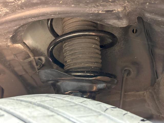 ライズ Ｚ　禁煙車　ＳＤナビ　全周囲カメラ　レーダークルーズ　シートヒーター　クリアランスソナー　ＥＴＣ　ＬＥＤヘッド　オートブレーキホールド　オートハイビーム　車線逸脱警報　オートライト　電動パーキングブレーキ（20枚目）