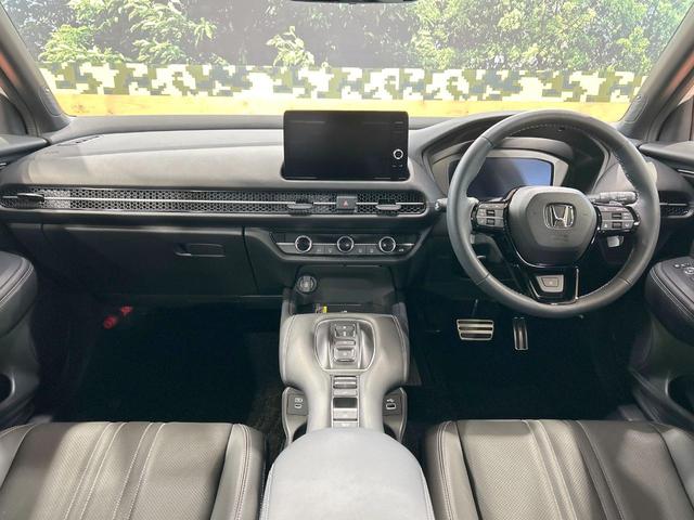 ＺＲ－Ｖ ｅ：ＨＥＶ　Ｚ特別仕様車ブラックスタイル　禁煙車　ＢＯＳＥ　全周囲カメラ　９型ナビ　フルセグ　ブラインドスポットモニター　ホンダセンシング　クリアランスソナー　電動リアゲート　メモリーシート　ＬＥＤヘッドライト　純正１８インチＡＷ　ＥＴＣ（2枚目）