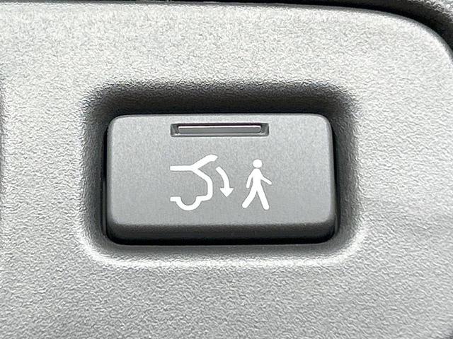 ＺＲ－Ｖ ｅ：ＨＥＶ　Ｚ特別仕様車ブラックスタイル　禁煙車　ＢＯＳＥ　全周囲カメラ　９型ナビ　フルセグ　ブラインドスポットモニター　ホンダセンシング　クリアランスソナー　電動リアゲート　メモリーシート　ＬＥＤヘッドライト　純正１８インチＡＷ　ＥＴＣ（37枚目）