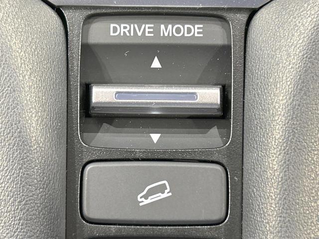 ＺＲ－Ｖ ｅ：ＨＥＶ　Ｚ特別仕様車ブラックスタイル　禁煙車　ＢＯＳＥ　全周囲カメラ　９型ナビ　フルセグ　ブラインドスポットモニター　ホンダセンシング　クリアランスソナー　電動リアゲート　メモリーシート　ＬＥＤヘッドライト　純正１８インチＡＷ　ＥＴＣ（54枚目）