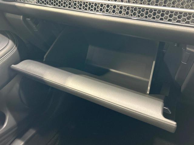 ＺＲ－Ｖ ｅ：ＨＥＶ　Ｚ特別仕様車ブラックスタイル　禁煙車　ＢＯＳＥ　全周囲カメラ　９型ナビ　フルセグ　ブラインドスポットモニター　ホンダセンシング　クリアランスソナー　電動リアゲート　メモリーシート　ＬＥＤヘッドライト　純正１８インチＡＷ　ＥＴＣ（58枚目）