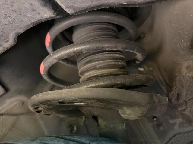 ハリアー プログレス　禁煙車　ＪＢＬサウンド　全周囲カメラ　９型ナビ　三眼ＬＥＤヘッドライト　トヨタセーフティセンス　クリアランスソナー　電動リアゲート　レーダークルーズ　純正１８インチＡＷ　パワーシート　ＥＴＣ（23枚目）