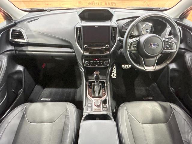 フォレスター アドバンス 禁煙車 アイサイトセイフティプラス視界拡張 ルーフレール 電動リアゲート レーダークルーズ 純正8型ナビ バックカメラ シートヒーター LEDヘッド&フォグ ステアリングヒーター 純正18AW ETC(2枚目)