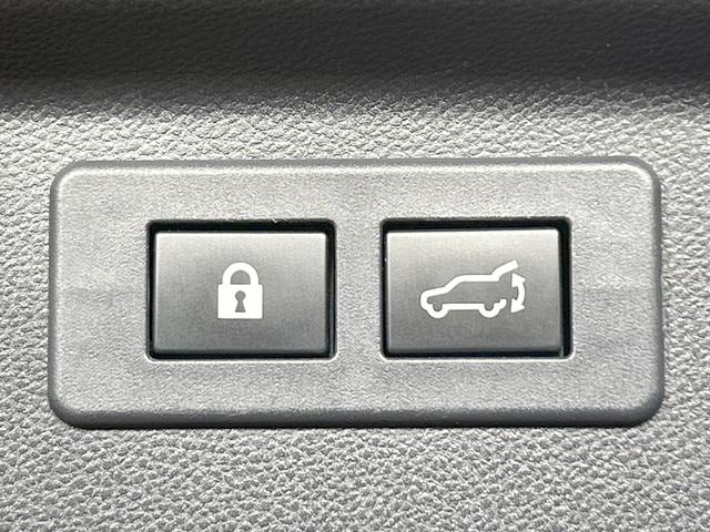 フォレスター アドバンス 禁煙車 アイサイトセイフティプラス視界拡張 ルーフレール 電動リアゲート レーダークルーズ 純正8型ナビ バックカメラ シートヒーター LEDヘッド&フォグ ステアリングヒーター 純正18AW ETC(7枚目)