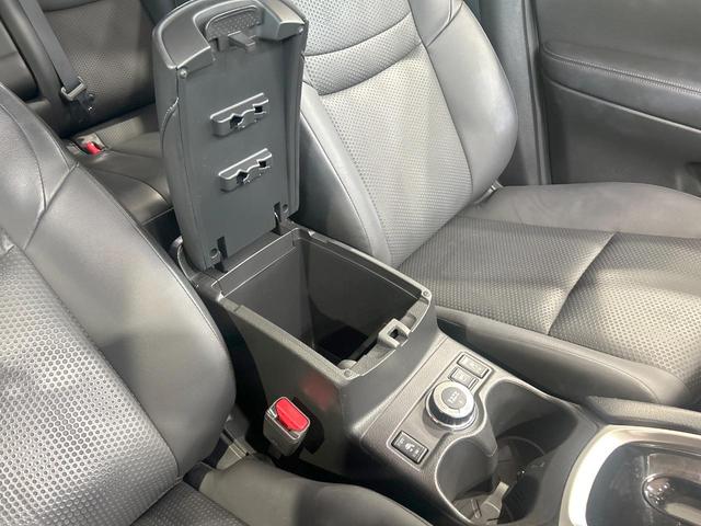 エクストレイル 20XtブラックエクストリーマXエマジェンシブレキP 禁煙 メーカーナビ 全周囲カメラ シートヒーター LEDヘッドライト 電動リアゲート クルーズコントロール ETC 純正17インチアルミ コーナーセンサー ルーフレール アイドリングストップ(51枚目)