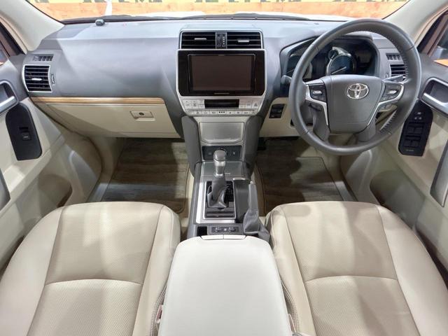ランドクルーザープラド TX Lパッケージ 禁煙車 サンルーフ 7人乗り 9型ナビ ルーフレール ベージュシート シートエアコン クリアランスソナー レーダークルーズ トヨタセーフティセンス LEDヘッドライト 純正19インチAW ETC(2枚目)