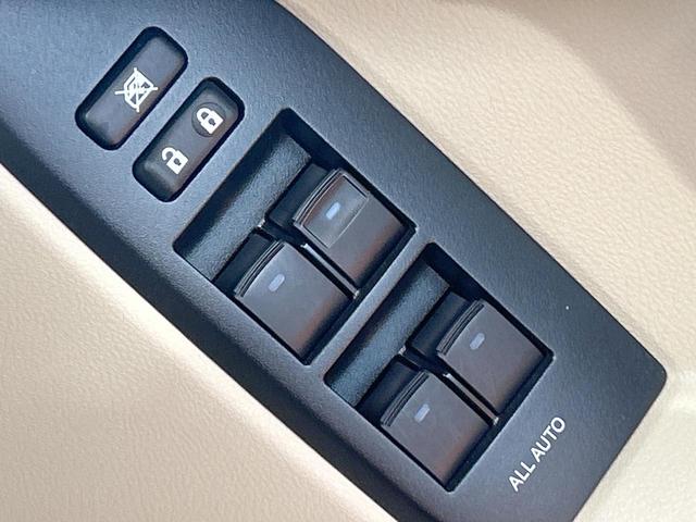 ランドクルーザープラド TX Lパッケージ 禁煙車 サンルーフ 7人乗り 9型ナビ ルーフレール ベージュシート シートエアコン クリアランスソナー レーダークルーズ トヨタセーフティセンス LEDヘッドライト 純正19インチAW ETC(22枚目)