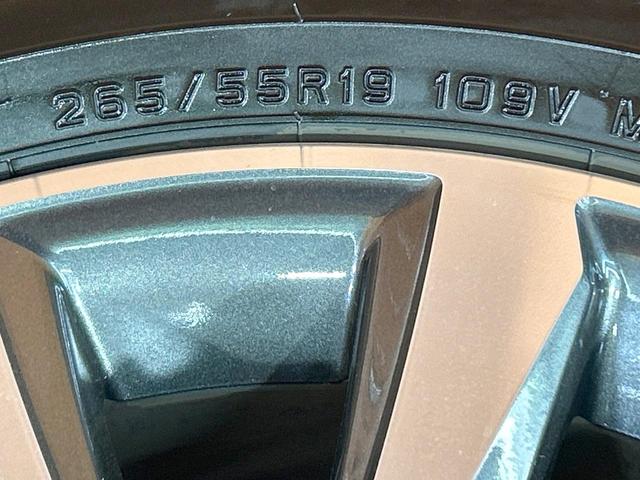 ランドクルーザープラド TX Lパッケージ 禁煙車 サンルーフ 7人乗り 9型ナビ ルーフレール ベージュシート シートエアコン クリアランスソナー レーダークルーズ トヨタセーフティセンス LEDヘッドライト 純正19インチAW ETC(36枚目)