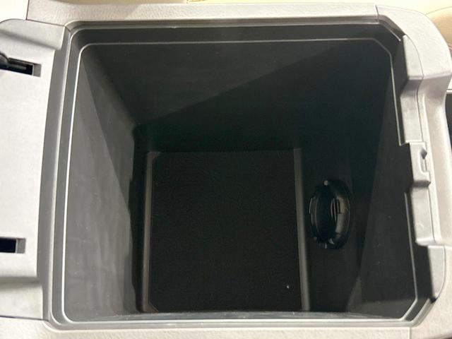 ランドクルーザープラド TX Lパッケージ 禁煙車 サンルーフ 7人乗り 9型ナビ ルーフレール ベージュシート シートエアコン クリアランスソナー レーダークルーズ トヨタセーフティセンス LEDヘッドライト 純正19インチAW ETC(59枚目)