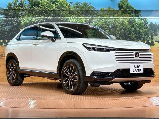ヴェゼル ｅ：ＨＥＶ　Ｚ　登録済未使用車　ホンダコネクトディスプレイ　ホンダセンシング　ワイヤレス充電　マルチビューカメラシステム　プレミアムオーディオ　クリアランスソナー　シートヒーター　ステアリングヒーター　電動リアゲート（16枚目）