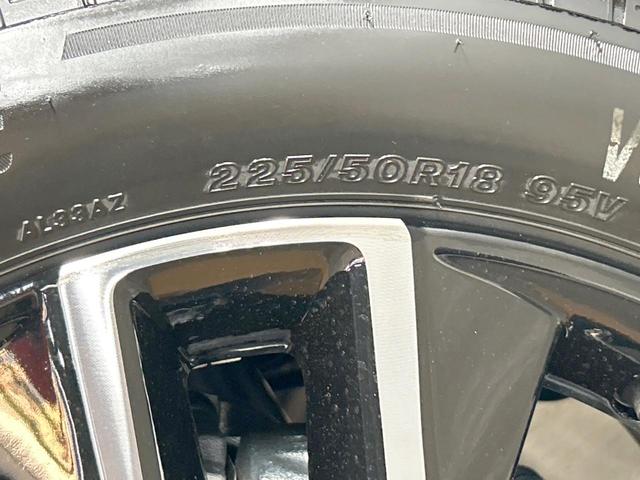 ヴェゼル ｅ：ＨＥＶ　Ｚ　登録済未使用車　ホンダコネクトディスプレイ　ホンダセンシング　ワイヤレス充電　マルチビューカメラシステム　プレミアムオーディオ　クリアランスソナー　シートヒーター　ステアリングヒーター　電動リアゲート（57枚目）