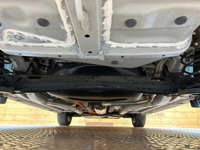 ライズ Ｚ　禁煙　モデリスタエアロ　純正ナビ　全周囲カメラ　レーダークルーズコントロール　ブラインドスポットモニター　シートヒーター　コーナーセンサー　ＥＴＣ　リアフォグ　ＬＥＤヘッドライト　純正１７インチアルミ（19枚目）