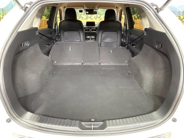 ＣＸ－５ ２５Ｓ　Ｌパッケージ　禁煙車　全周囲カメラ　ブラインドスポットモニター　スマートプレーキサポート　マツダコネクトナビ　レーダークルーズ　ＬＥＤヘッド＆フォグ　ＥＴＣ　シートヒーター　電動リアゲート　純正１９アルミホイール（10枚目）