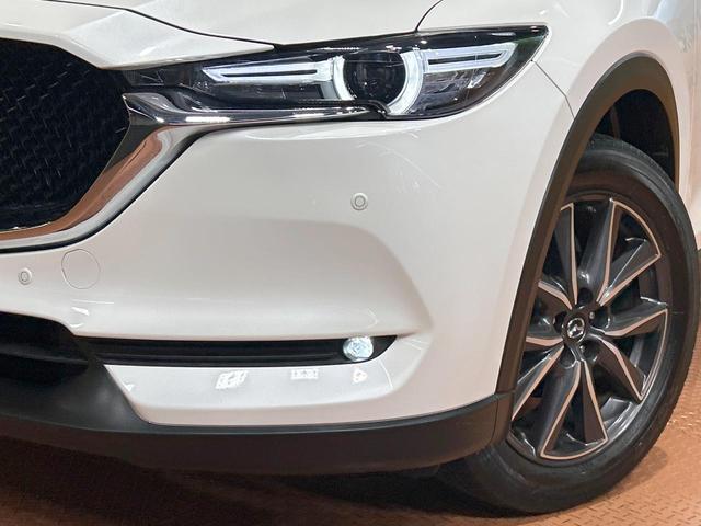 ＣＸ－５ ２５Ｓ　Ｌパッケージ　禁煙車　全周囲カメラ　ブラインドスポットモニター　スマートプレーキサポート　マツダコネクトナビ　レーダークルーズ　ＬＥＤヘッド＆フォグ　ＥＴＣ　シートヒーター　電動リアゲート　純正１９アルミホイール（11枚目）