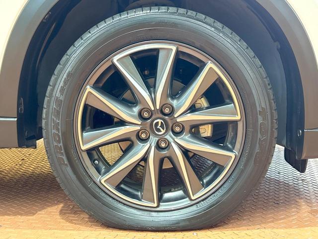 ＣＸ－５ ２５Ｓ　Ｌパッケージ　禁煙車　全周囲カメラ　ブラインドスポットモニター　スマートプレーキサポート　マツダコネクトナビ　レーダークルーズ　ＬＥＤヘッド＆フォグ　ＥＴＣ　シートヒーター　電動リアゲート　純正１９アルミホイール（26枚目）