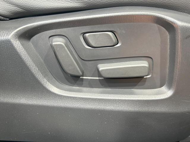 ＣＸ－５ ２５Ｓ　Ｌパッケージ　禁煙車　全周囲カメラ　ブラインドスポットモニター　スマートプレーキサポート　マツダコネクトナビ　レーダークルーズ　ＬＥＤヘッド＆フォグ　ＥＴＣ　シートヒーター　電動リアゲート　純正１９アルミホイール（34枚目）