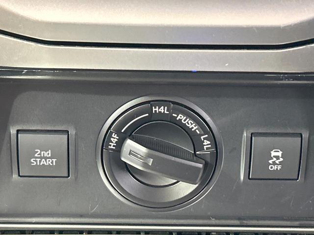 ランドクルーザープラド TX Lパッケージ 70thアニバーサリーリミテッド 禁煙車 サンルーフ 7人乗り 全周囲カメラ 9型ナビ フルセグ ルーフレール ブラインドスポットモニター クリアランスソナー レーダークルーズ シートエアコン LEDヘッドライト 純正18インチAW(36枚目)