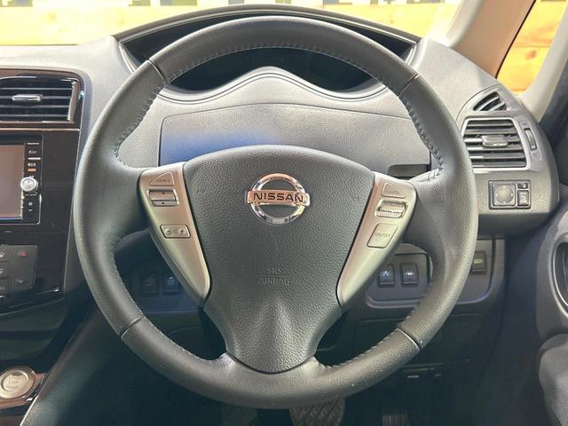 セレナ ハイウェイスター Vセレ+セーフティII SHV 禁煙車 両側電動ドア 純正SDナビ 後席モニター 全周囲カメラ クルコン ウォークスルー ETC レーンアシスト LEDヘッド スマートキー 電動格納ミラー Bluetooth CD/DVD(11枚目)