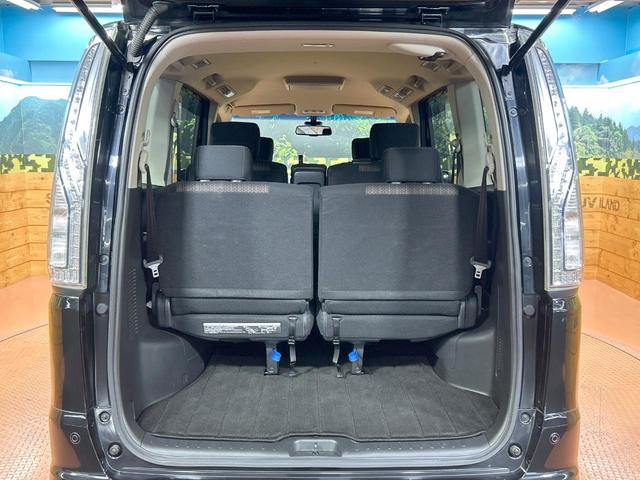 セレナ ハイウェイスター Vセレ+セーフティII SHV 禁煙車 両側電動ドア 純正SDナビ 後席モニター 全周囲カメラ クルコン ウォークスルー ETC レーンアシスト LEDヘッド スマートキー 電動格納ミラー Bluetooth CD/DVD(12枚目)