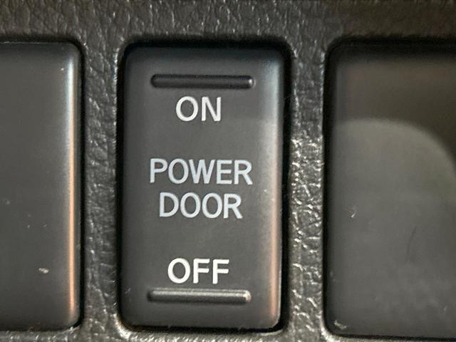 セレナ ハイウェイスター Vセレ+セーフティII SHV 禁煙車 両側電動ドア 純正SDナビ 後席モニター 全周囲カメラ クルコン ウォークスルー ETC レーンアシスト LEDヘッド スマートキー 電動格納ミラー Bluetooth CD/DVD(29枚目)