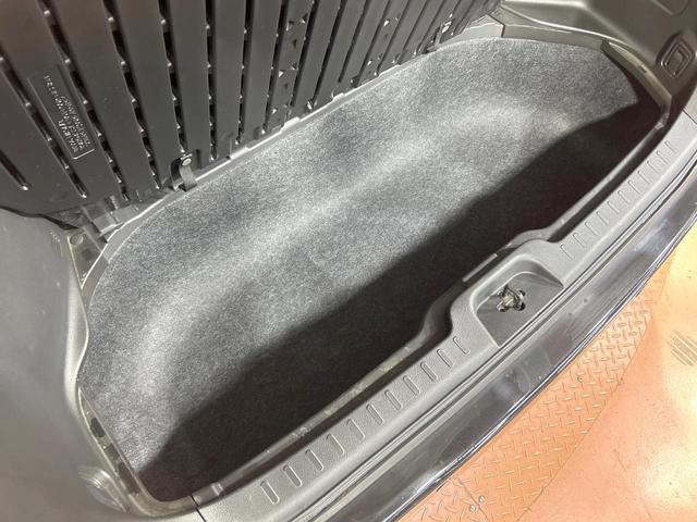 セレナ ハイウェイスター Vセレ+セーフティII SHV 禁煙車 両側電動ドア 純正SDナビ 後席モニター 全周囲カメラ クルコン ウォークスルー ETC レーンアシスト LEDヘッド スマートキー 電動格納ミラー Bluetooth CD/DVD(76枚目)