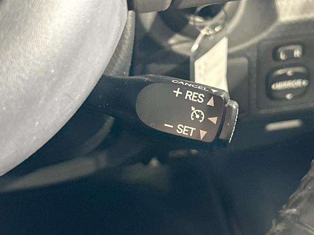 FJクルーザー カラーパッケージ 禁煙車 ルーフラック バックカメラ クルーズコントロール 純正SDナビ フルセグ ETC クリアランスソナー Bluetooth CD/DVD リアフォグライト キーレスエントリー(6枚目)