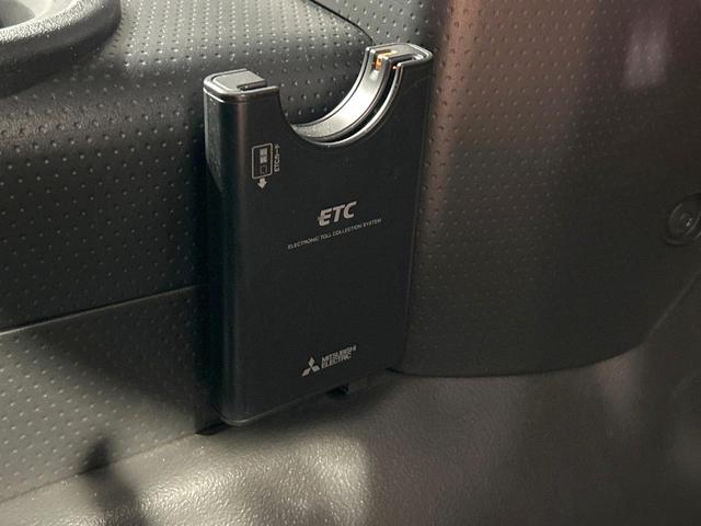 FJクルーザー カラーパッケージ 禁煙車 ルーフラック バックカメラ クルーズコントロール 純正SDナビ フルセグ ETC クリアランスソナー Bluetooth CD/DVD リアフォグライト キーレスエントリー(7枚目)