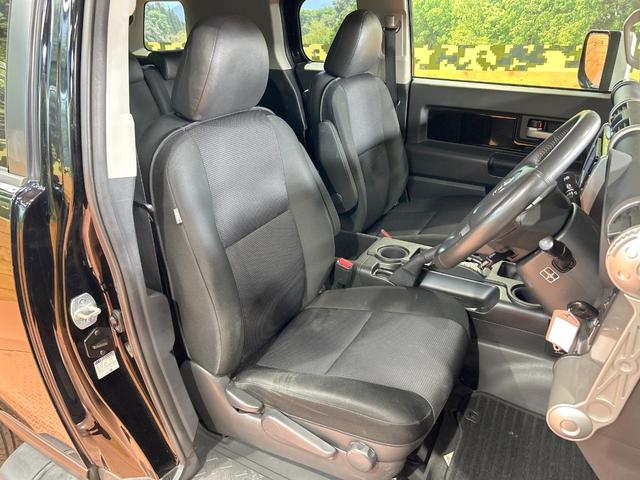 FJクルーザー カラーパッケージ 禁煙車 ルーフラック バックカメラ クルーズコントロール 純正SDナビ フルセグ ETC クリアランスソナー Bluetooth CD/DVD リアフォグライト キーレスエントリー(8枚目)